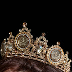 Akka Gold/ Rose Gold three coin crown