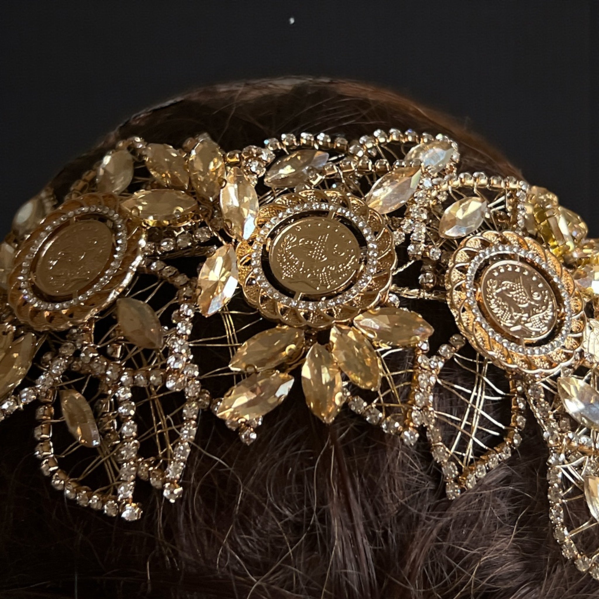Al-Birwa II five coins Gold headpiece