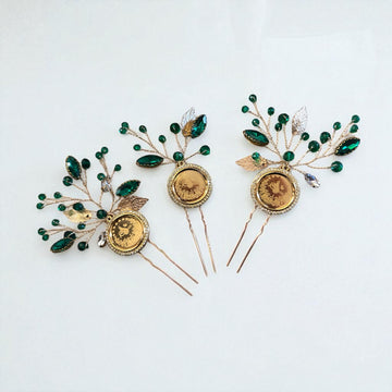 Ein Ghazal Three Green and Gold hairpin
