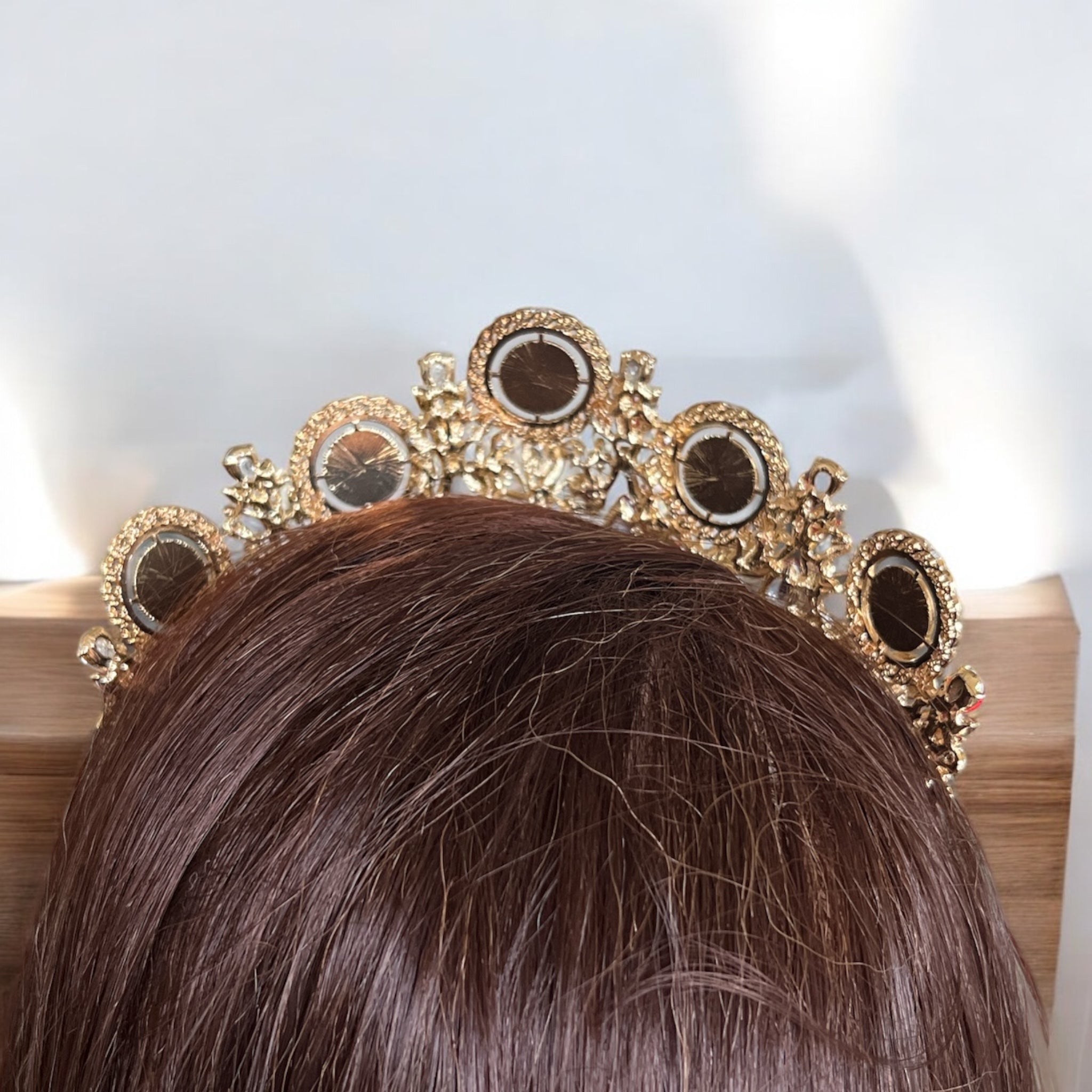 Kafr Thulth Red and Gold Luxury Crown