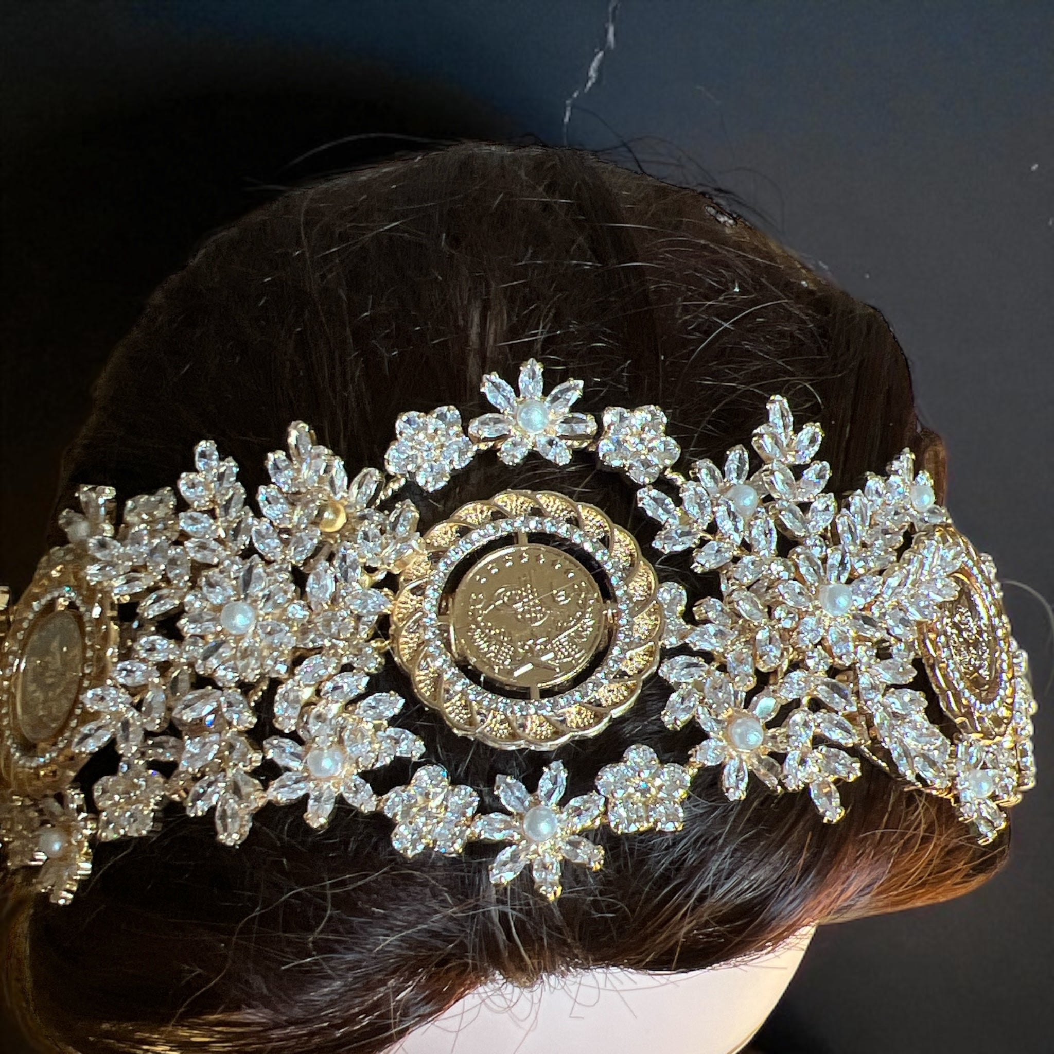 Al-Muzayri'a five coins crystal Gold headpiece