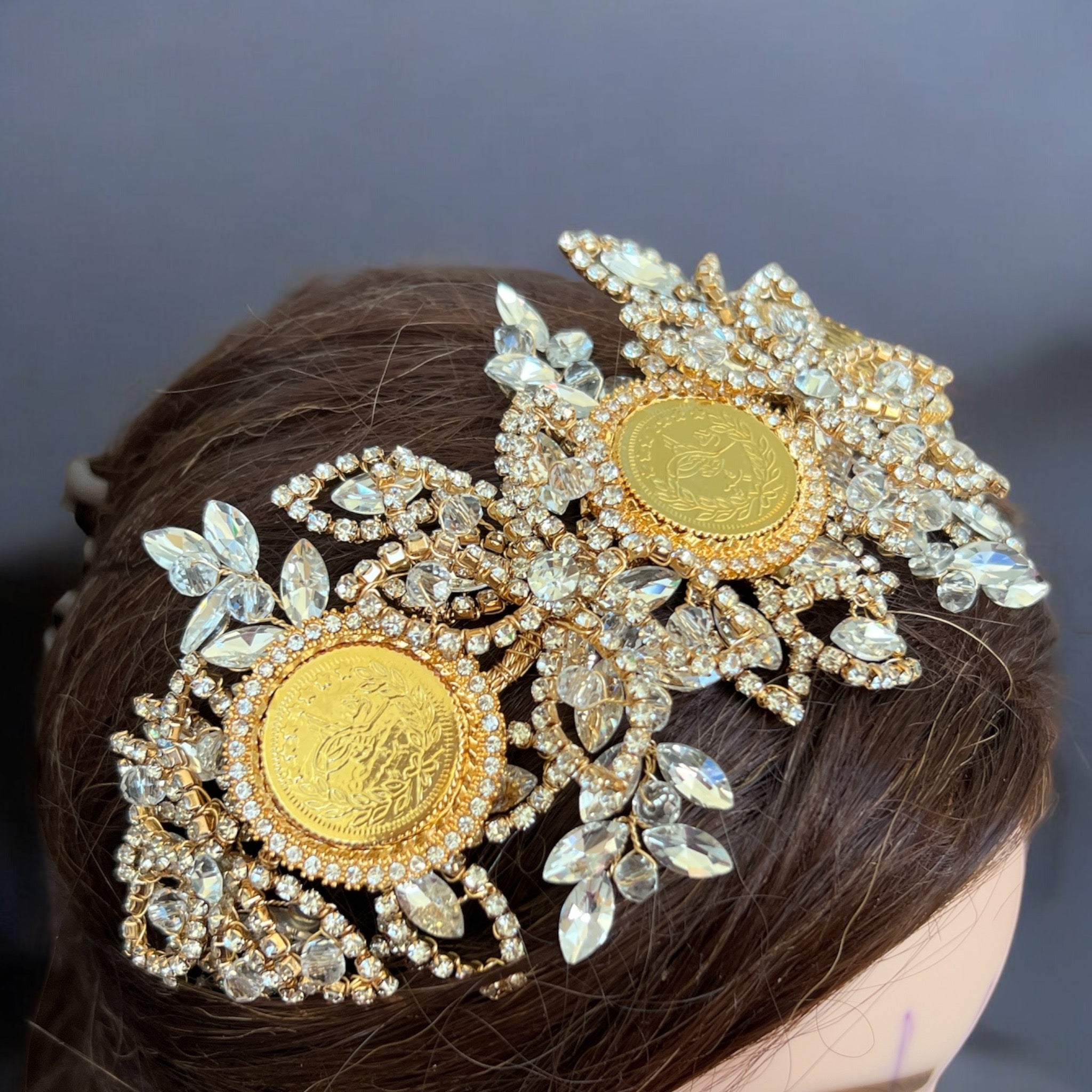 Qalunya four coins crystal headpiece