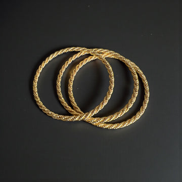 Sanjal 18k pleated 3pcs bangles (60mm)