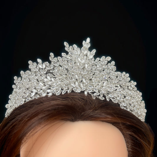 Comfortable Al-Bireh crystal bridal crown