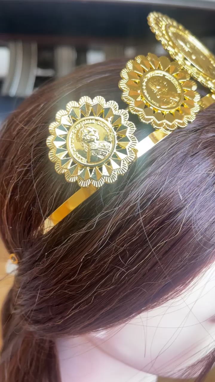 Huwwara Queen Gold Crown