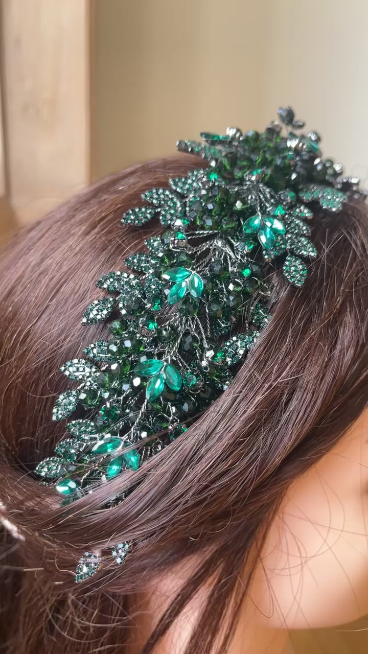 Askar shades of green and black headpiece