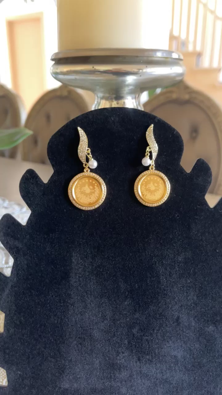 Al Jeab pearls coin earrings