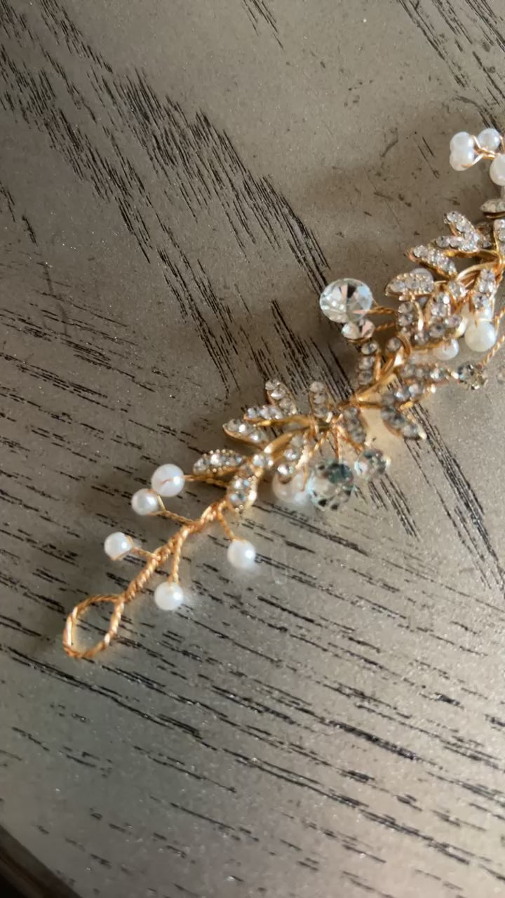 Jibiya three coins gold headpiece