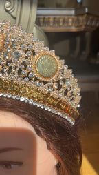 Al Quds Royal Queen  crown
