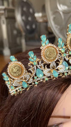 Deir Dibwan II Aqua five coins crown