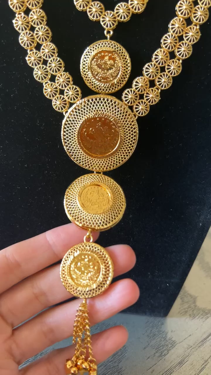 Sanur Pleated Gold 4pcs jewelry set