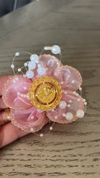 Nada light pink one coin hair clip
