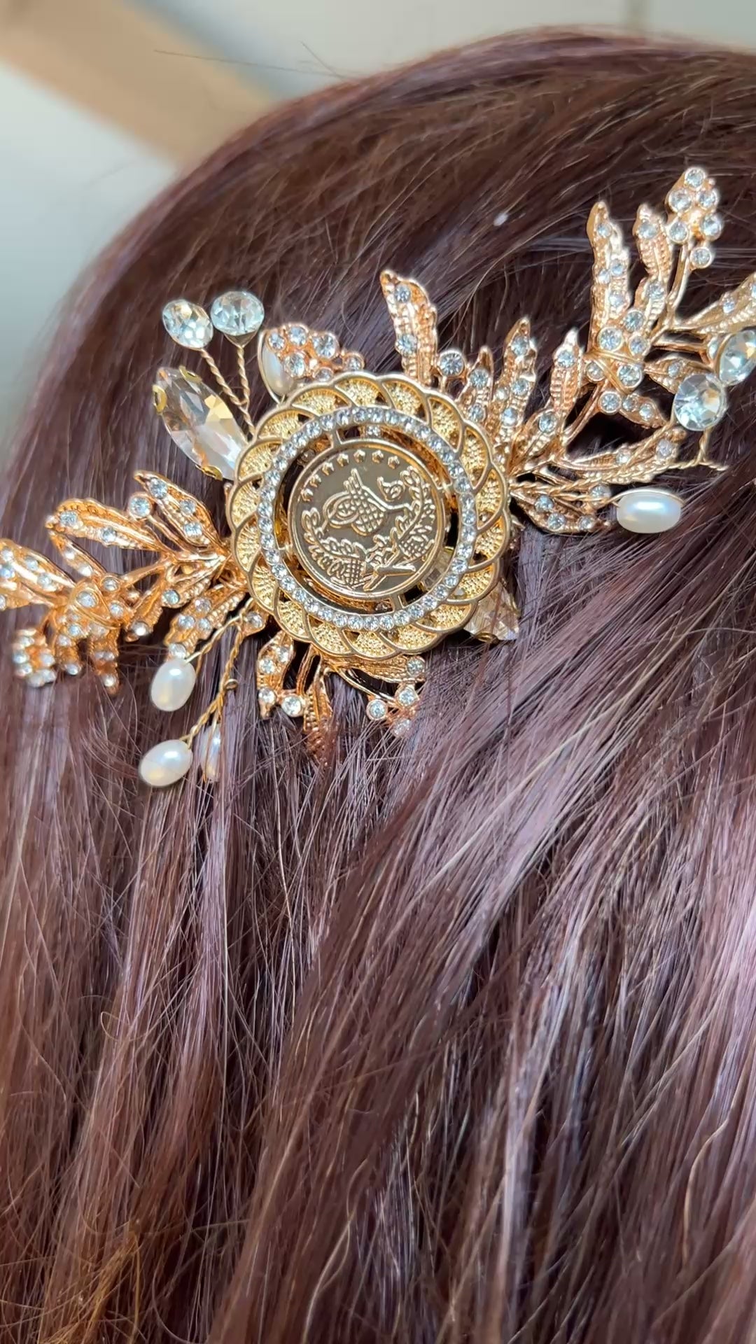 Surda one coin hairpiece comb