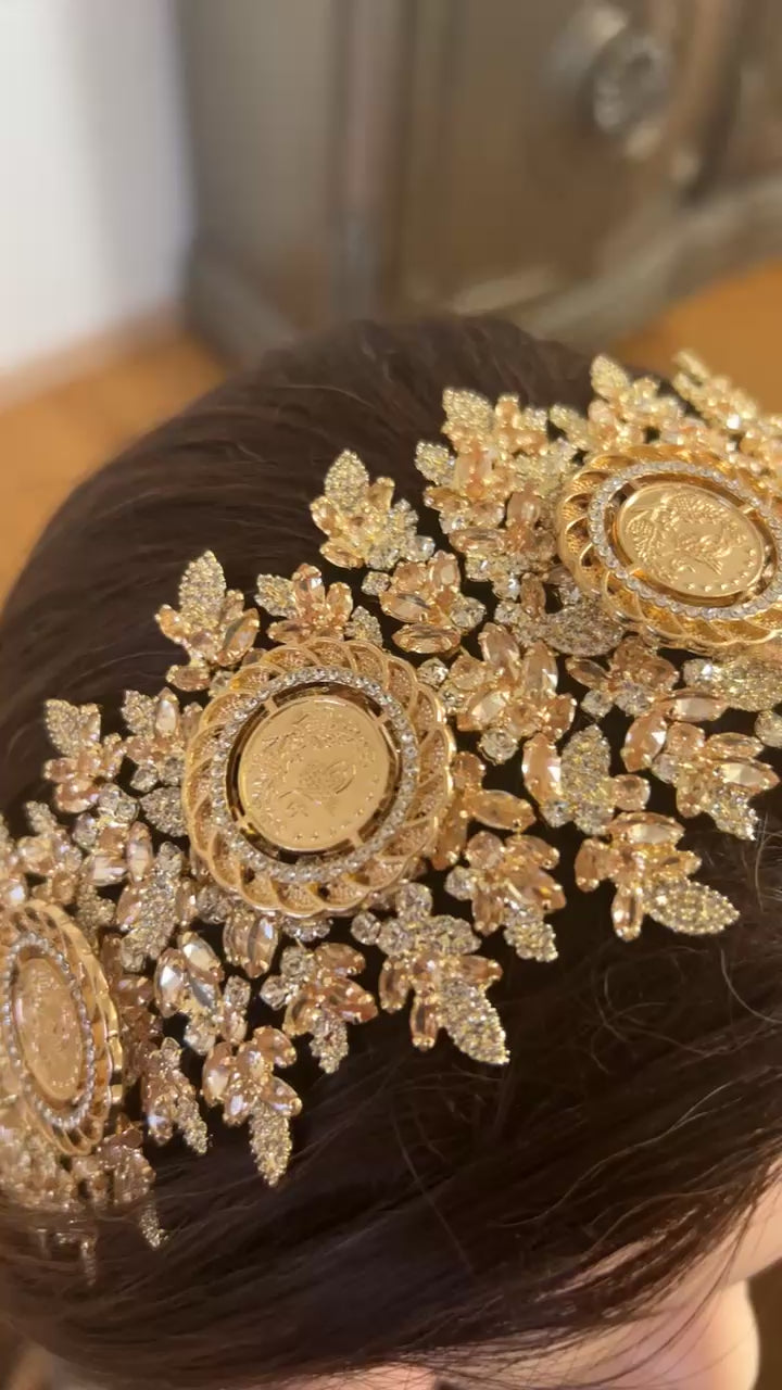 Khirbat Jiddin five coins honey and gold headpiece