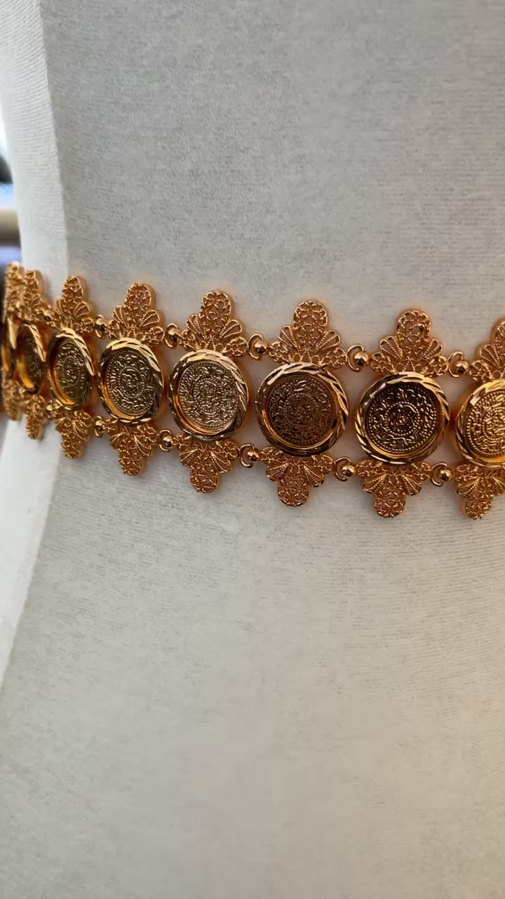 Dawayma 24K pleated gold belt