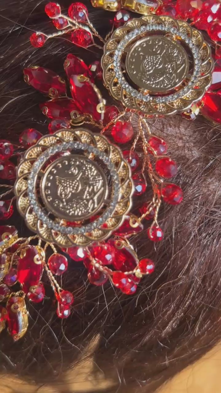 Kafr Qud II three Red and Gold headpiece