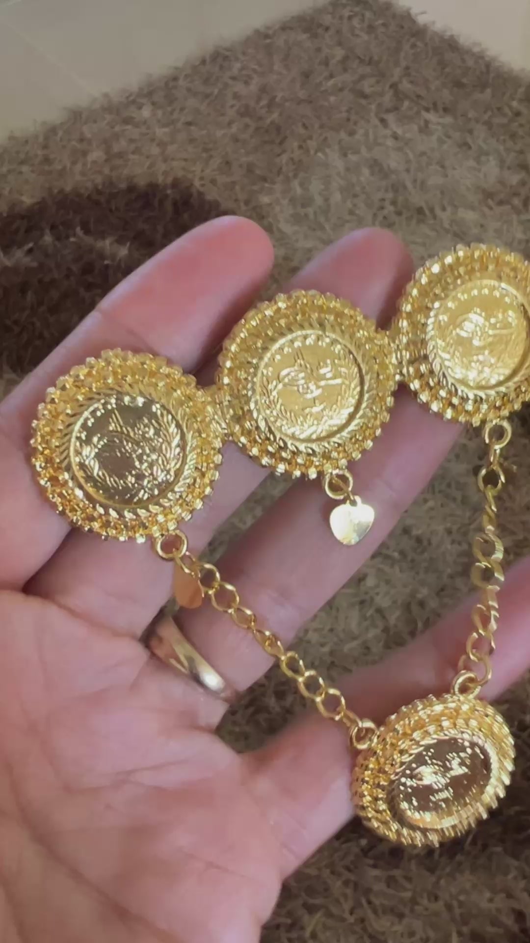 Old City Pleated coin brooch / Pin