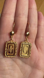 Hawara II Pleated Gold earrings