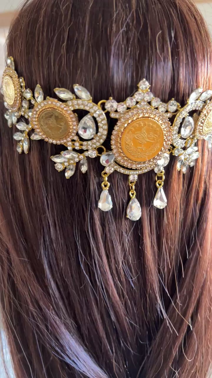 Bayt Hanina II five coins headpiece