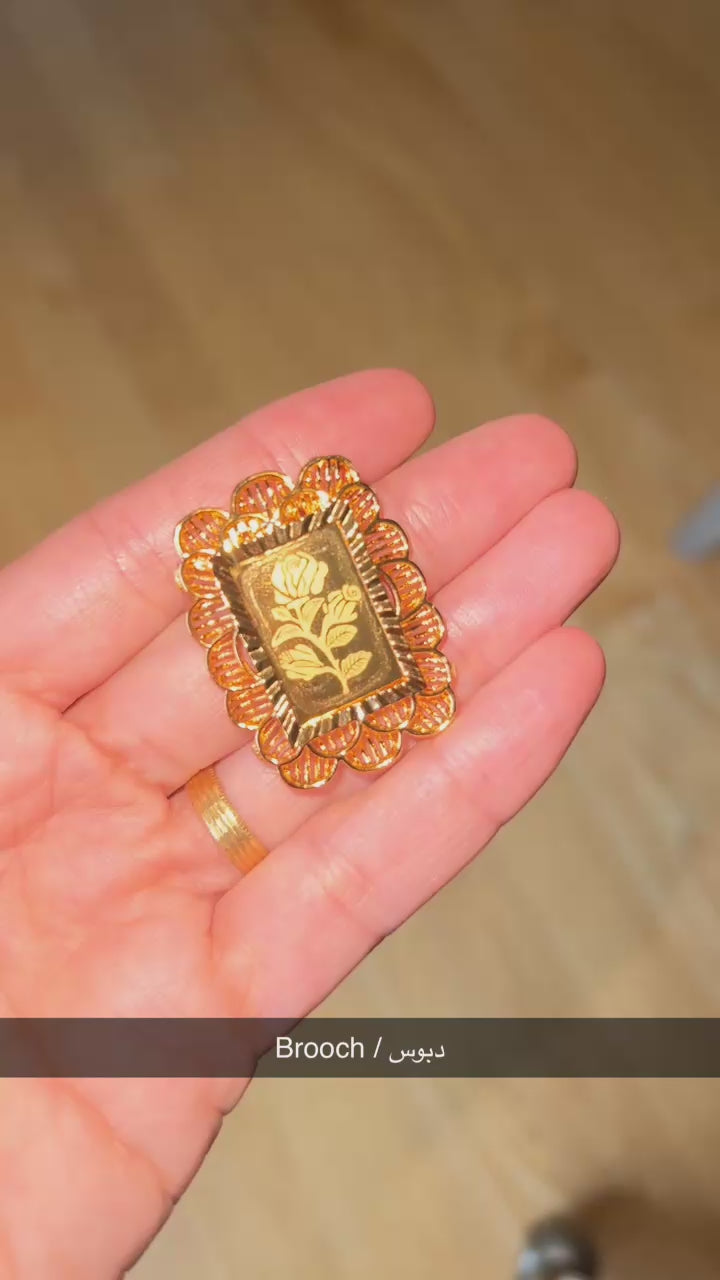Nuaman mini brooch /pin