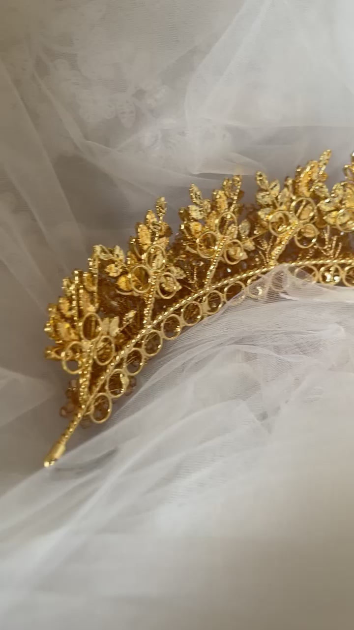 Yafa Bridal Gold crown
