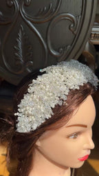 Al-Dawayima Zircon Stone And Pearl Headpiece - Silver