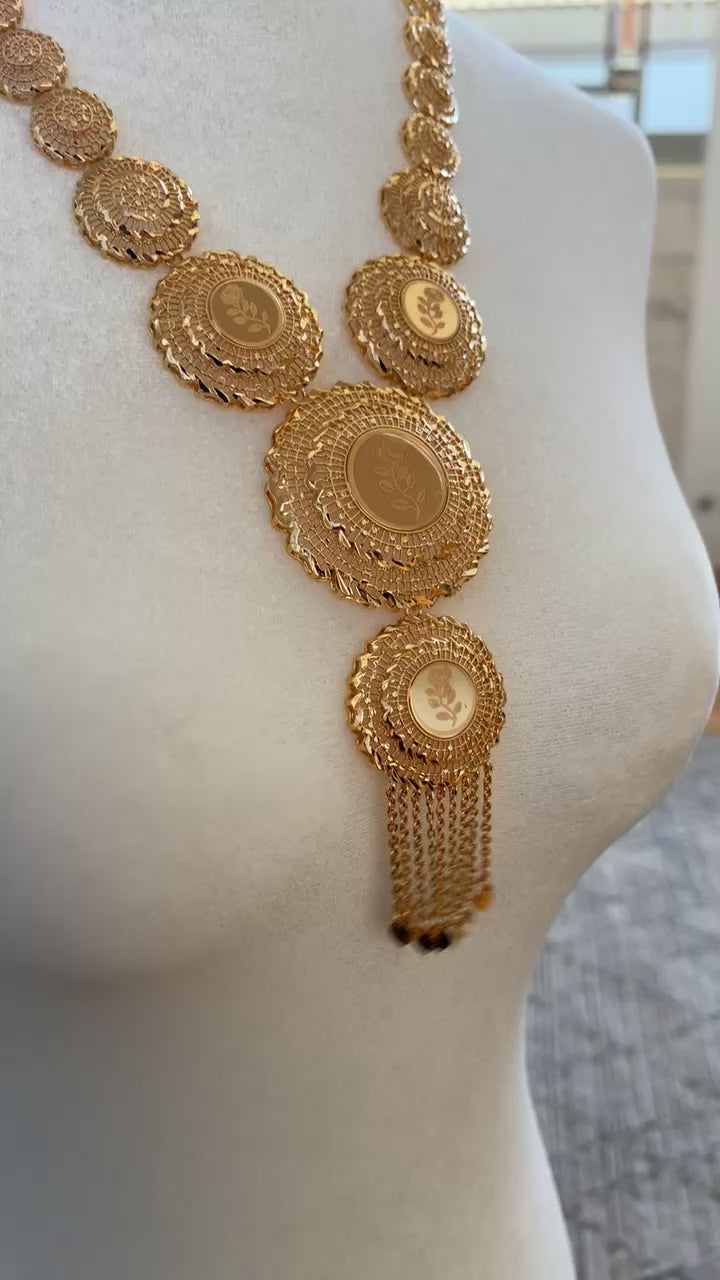 Beit Hanoun 4pcs pleated gold set