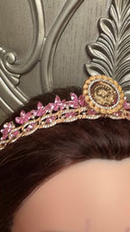 Dayr Tarif II Pink and Gold crown