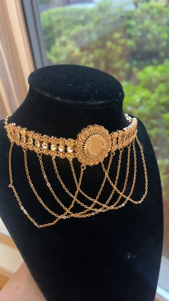 Ramallah choker gold pleated