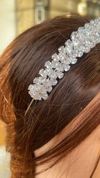 Nasra wedding crown zircon