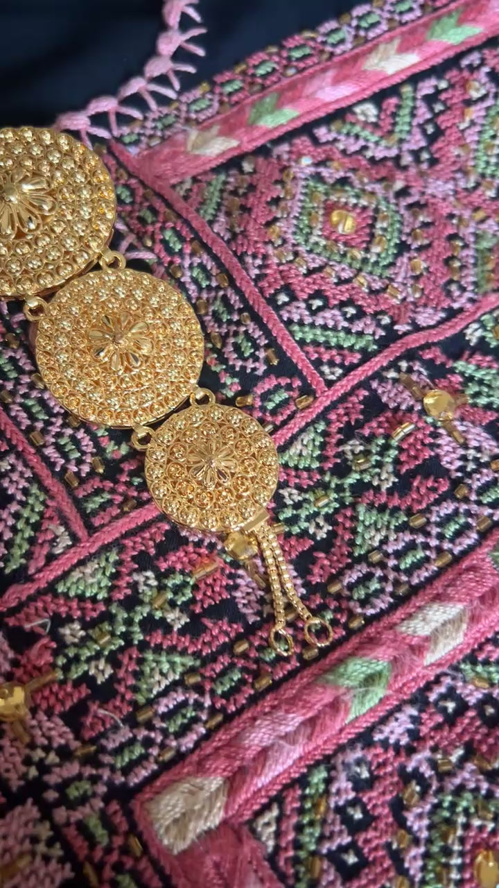 Tal Al-Karama 21K Pleated Gold Brooch/Pin