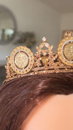 Akka II Gold/ Rose Gold three coin crown