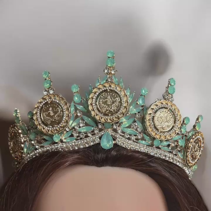 Dheisheh II Aqua and Gold crown