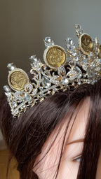 Bayt Nabala luxury Gold and coins crown