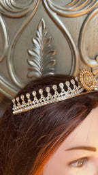 Yallo one coin simple tiara