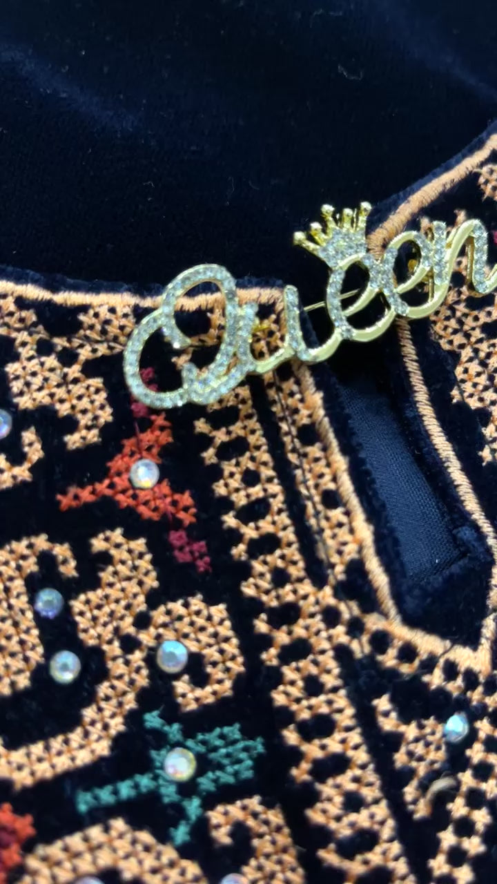 Salfit Queen Gold Brooch