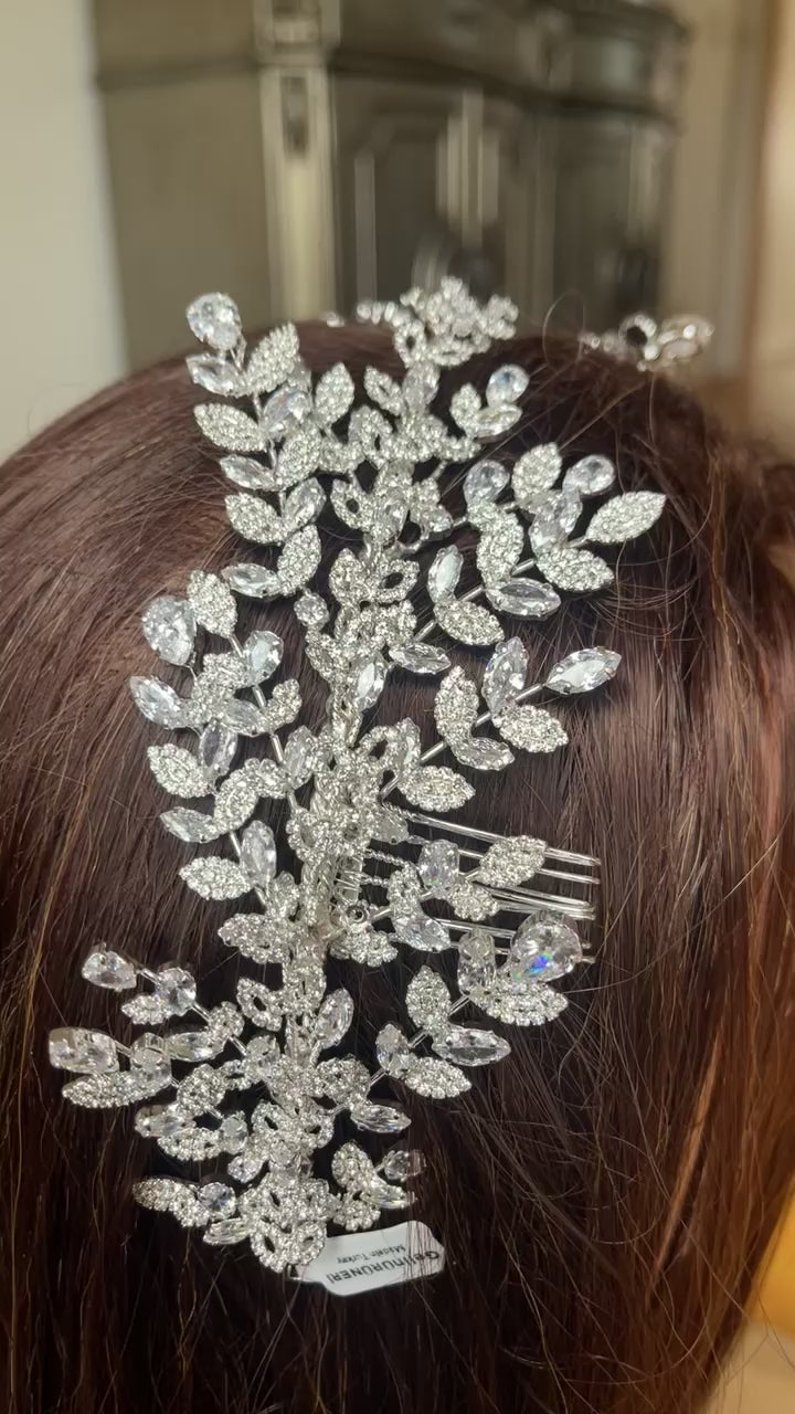 Safed Bridal headpiece
