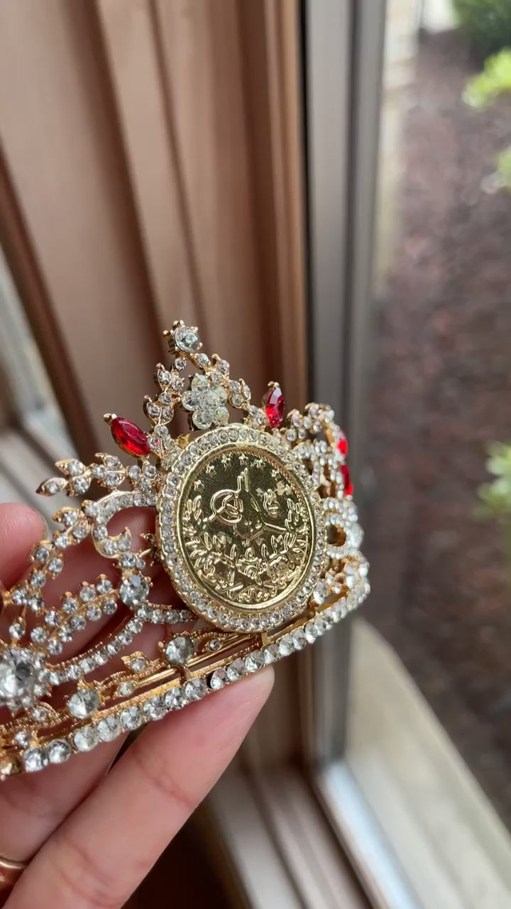 Najya Gold and Red mini crown