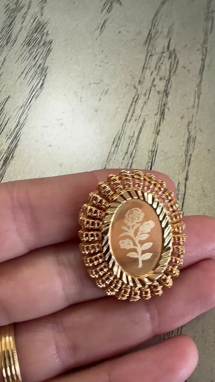 Amqa mini flower Brooch / Pin