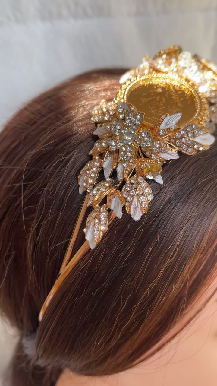 Atara Lira and Makams headband