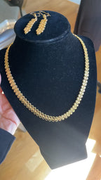 Hamama 24K Pleated Gold Necklace Set