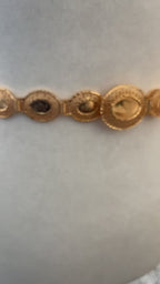 Yibna pleated gold belt