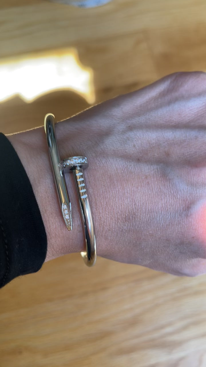 Khirbat Iribbin silver bracelet